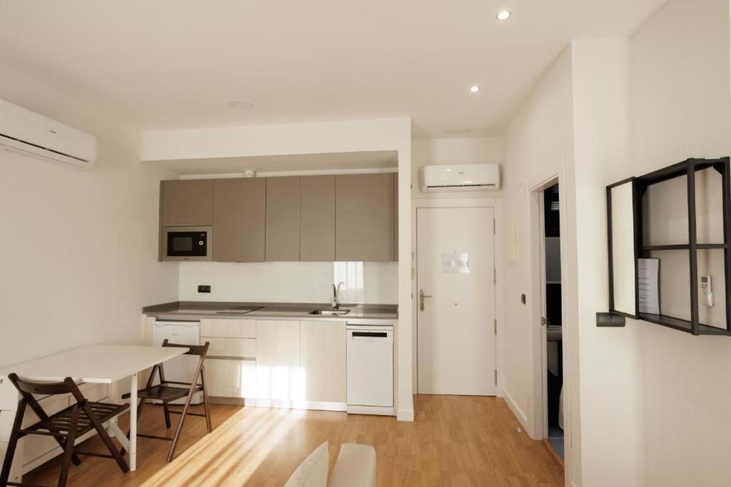 Rental Room Valladolid Villanubla المظهر الخارجي الصورة